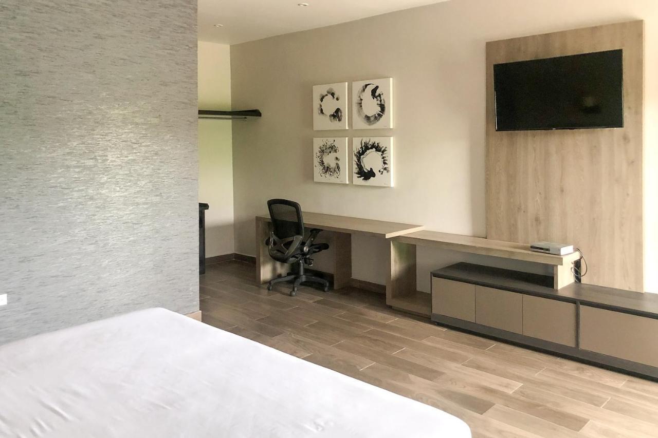 Capital O Palms Hotel, Acuna Ciudad Acuña 外观 照片