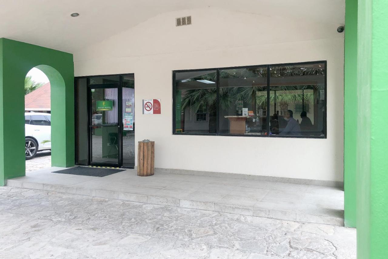 Capital O Palms Hotel, Acuna Ciudad Acuña 外观 照片